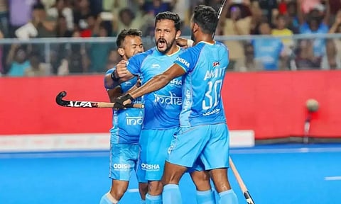 ஆசிய சாம்பியன் கோப்பை ஹாக்கி - பாகிஸ்தானை 4- 0 என்ற கோல் கணக்கில் வீழ்த்தியது இந்தியா