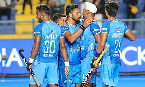 ஆசிய சாம்பியன் கோப்பை ஹாக்கி: ஜப்பானை 5-0 என வீழ்த்தி இறுதிப்போட்டிக்கு முன்னேறியது இந்தியா
