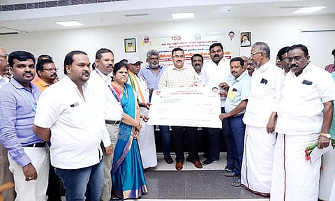 தென்காசியில் அனைத்து வங்கியாளர் மீள் ஆய்வு கூட்டம்