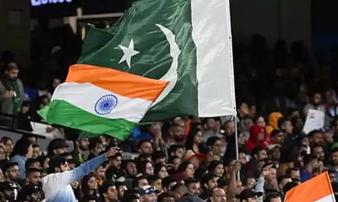 உலக கோப்பை கிரிக்கெட்: இந்தியா-பாகிஸ்தான் போட்டிக்காக நட்சத்திர ஓட்டல்கள் நிரம்பின