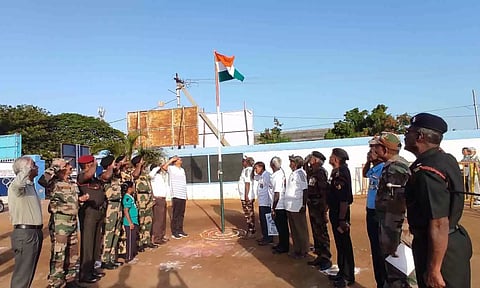  சுதந்திர தின விழா நிகழ்ச்சி நடைபெற்றக் காட்சி. 