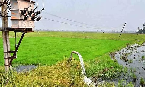 கோப்புபடம்