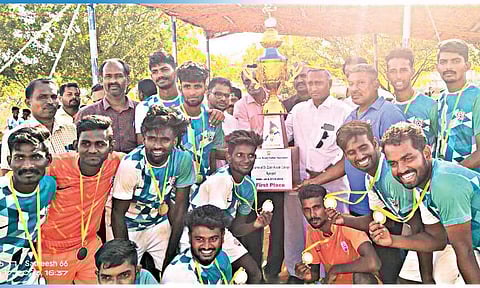 கல்லூரிகள் அளவிலான கால்பந்து போட்டி