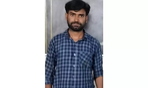 கொலை செய்யப்பட்ட சுரேஷ்.