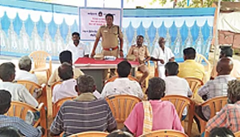 நிகழ்ச்சியில் பங்கேற்றவர்கள்