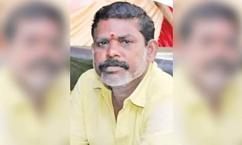மாரிமுத்து.