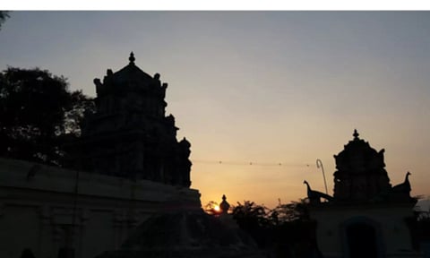 வாஸ்து பிரச்சினைகளை தீர்க்கும்வெள்ளித் திருப்பூர் பளிங்கீஸ்வரர்!