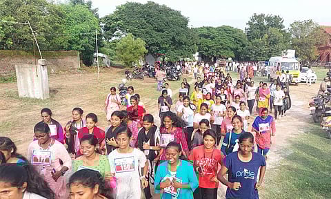 திருவள்ளூரில் எய்ட்ஸ் விழிப்புணர்வு மினி மாரத்தான் போட்டி