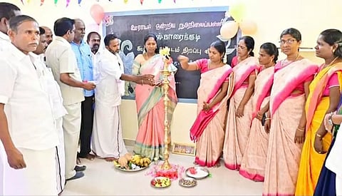 புதிய பள்ளி கட்டிடங்களை தமிழரசி எம்.எல்.ஏ. தொடங்கி வைத்தார்