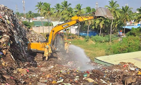 வளர்ச்சி திட்ட பணிகள் குறித்து ஆய்வு