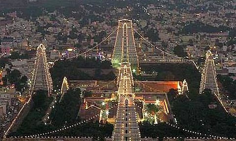 திருவண்ணாமலையில் பவுர்ணமி கிரிவலம் செல்ல உகந்த நேரம்