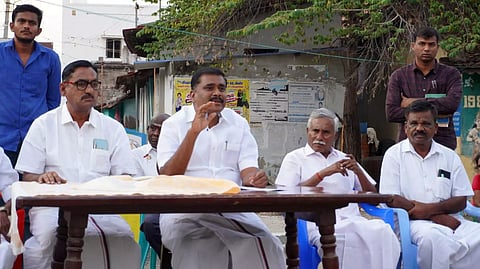 ஆலோசனை கூட்டத்தில் மார்க்கண்டேயன் எம்.எல்.ஏ. பேசியபோது எடுத்த படம்.