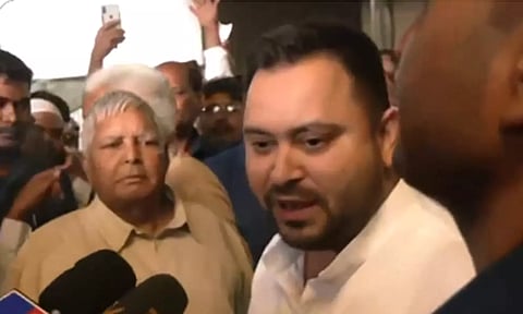 நாங்கள் கொடுத்த அழுத்தம்தான் காரணம் - சிலிண்டர் விலை குறைப்பு குறித்து தேஜஸ்வி யாதவ்