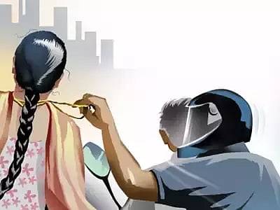 அரசு என்ஜினீயரிங் கல்லூரி உதவி பேராசிரியையிடம் நகை பறித்த வாலிபர் கைது