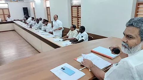 கூட்டம் நடந்தபோது எடுத்த படம்.