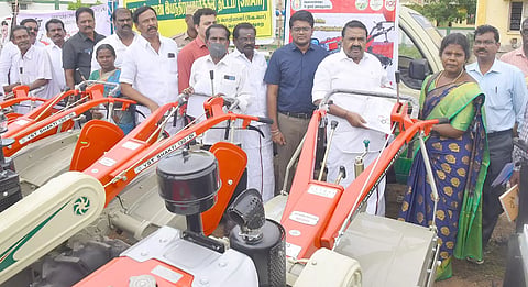 விவசாயிகளுக்கு மானிய விலையில் எந்திரங்கள்