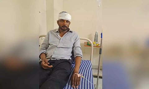 காயமடைந்த சிவராஜ்.