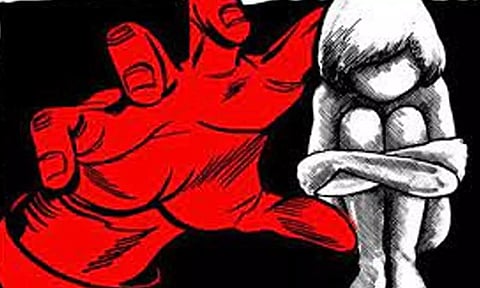 ரிசார்ட்டுக்கு வரவழைத்து சிறுமிகளை பாலியல் பலாத்காரம் செய்த டிரைவர் போக்சோ சட்டத்தில் கைது