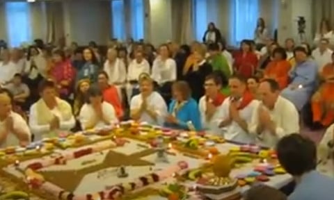 உண்மை எது: வேத மந்திரங்கள் அமெரிக்க வெள்ளை மாளிகையில் ஓதப்பட்டதா?