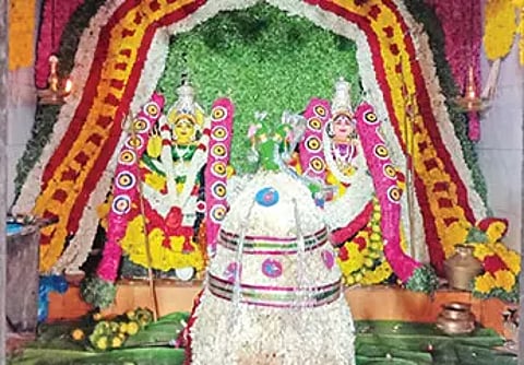 மெஞ்ஞானபுரம் சந்தனமாரியம்மன் கோவில் கொடை விழா