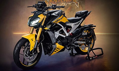 குறைந்த விலையில் இவ்வளவு அம்சங்களா? இந்தியாவில் அறிமுகமான டி.வி.எஸ். அபாச்சி RTR310