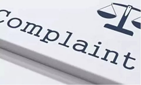 கோவை கமிஷனர் அலுவலகத்தில் நடிகை விஜய லட்சுமி மீது சீமான் கட்சியினர் புகார்