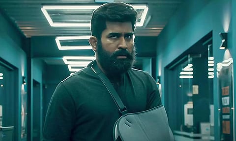 நம்ப முடியாத ஒன்னாருந்தாலும் அதான் உண்மை- புதிய ரிலீஸ் தேதியை அறிவித்த 'ரத்தம்'