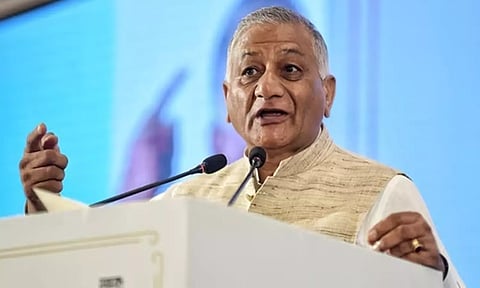 பாகிஸ்தான் ஆக்ரமித்துள்ள காஷ்மீர், தானாக இந்தியாவுடன் இணையும் : வி.கே.சிங்