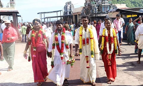 திருத்தணி கோவிலில் இன்று 50-க்கும் மேற்பட்ட ஜோடிகளுக்கு திருமணம்