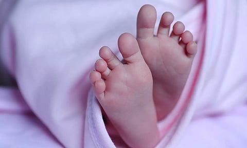 உண்மை எது: மொராக்கோ நிலநடுக்கத்தில் புதைந்திருந்த குழந்தை