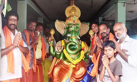 விழாவில் கலந்து கொண்டவர்கள்.