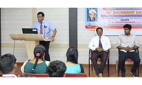 எம்.ஐ.டி. கல்லூரியில் பொறியாளர்கள் தினவிழா நடந்த காட்சி.