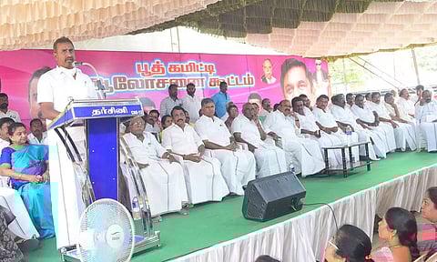 பக்குவம் இல்லாமல் அண்ணாமலை பேசுகிறார்- வேலுமணி ஆவேசம்