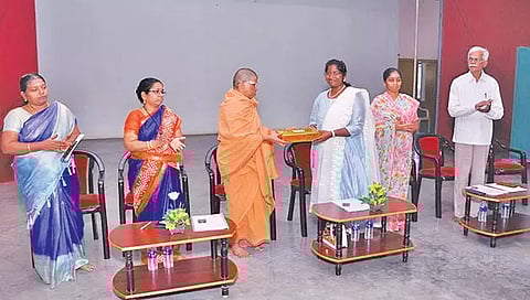 சந்திரயான் கொண்டாட்ட நிகழ்ச்சி நடைபெற்ற போது எடுத்தபடம்.