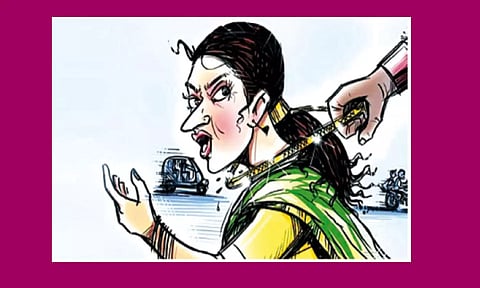 பெண்ணிடம் 21 பவுன் நகைகளை அபகரித்த தம்பதி