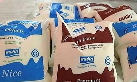 கண்ணாடி பாட்டிலில் பால் விற்பனை செய்வதை நுகர்வோர் விரும்பவில்லை - ஆவின் நிர்வாகம்