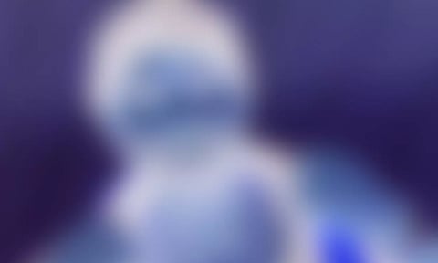 தொகுப்பாளினியை குறிவைத்த நடிகர்