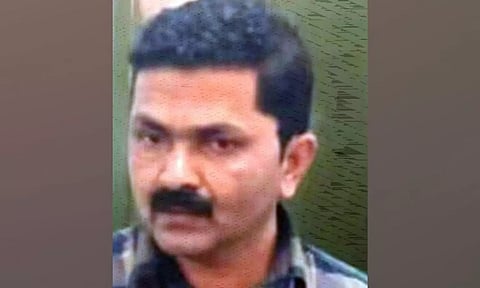கட்டிட அனுமதிக்கு விண்ணப்பத்தவரிடம் ரூ.25 ஆயிரம் லஞ்சம் வாங்கிய அதிகாரி கைது