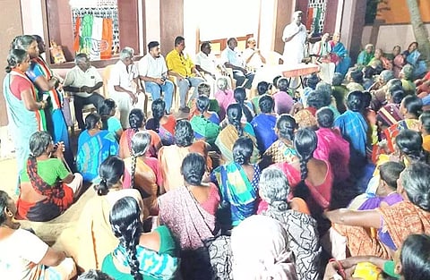 நலத்திட்டஉதவிகள் வழங்கும் விழா