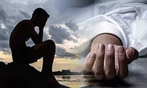 படிப்பில் நாட்டம் இல்லாததால் விரக்தி: 35-வது மாடியில் இருந்து குதித்து மாணவன் தற்கொலை