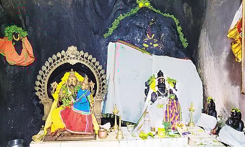 இடர்களை களையும் இடர்குன்றம் நரசிம்மர்