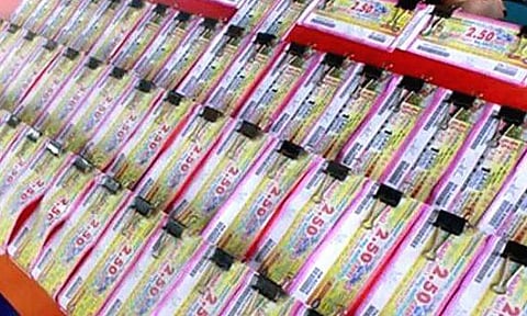 பிளாக்கில் விற்ற லாட்டரிக்கு பரிசு: 7 பேர் குழுவின் விசாரணைக்கு பிறகே ரூ.25 கோடி பரிசு வழங்கப்படும்- கேரளா அறிவிப்பு