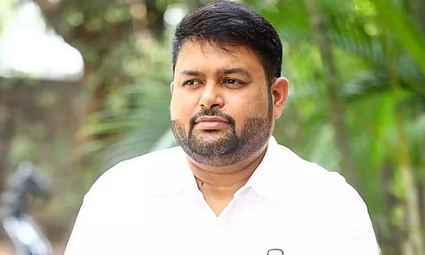 கானா சிறுவனின் வாழ்க்கையை மாற்றிய இசையமைப்பாளர் தமன்