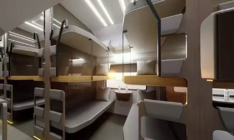 அட்டகாச வடிவமைப்பில் அமர்க்களப்படுத்தும் இரவு நேர வந்தே பாரத்