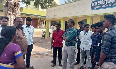 இலவச மருத்துவ காப்பீட்டு வழங்குவதாக பொதுமக்களிடம் பணம் வசூல்- ஊழியர்களிடம் அதிகாரிகள் விசாரணை