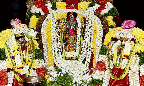 பெருமாள் கோவில்களில் சிறப்பு வழிபாடு