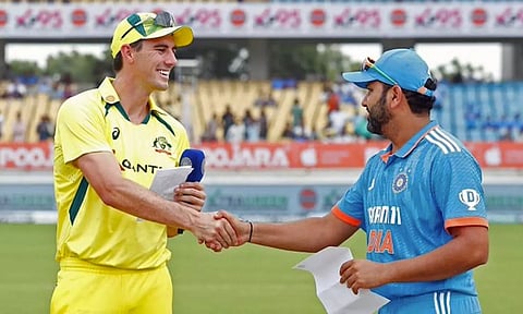 உலக கோப்பை கிரிக்கெட் - டாஸ் வென்ற ஆஸ்திரேலியா பேட்டிங் தேர்வு