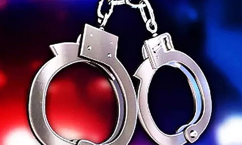 ஆலங்குளம் அருகே இந்து முன்னணி ஆர்ப்பாட்டம்- 174 பேர் கைது