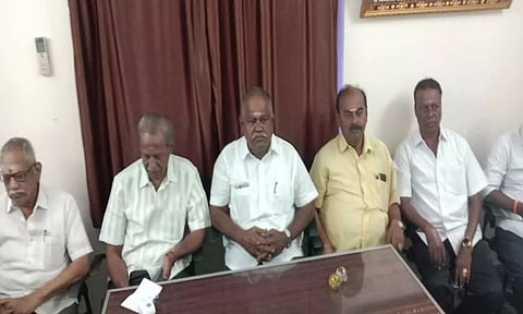 பெட்ரோல், டீசல் விலையை குறைக்க வேண்டும்