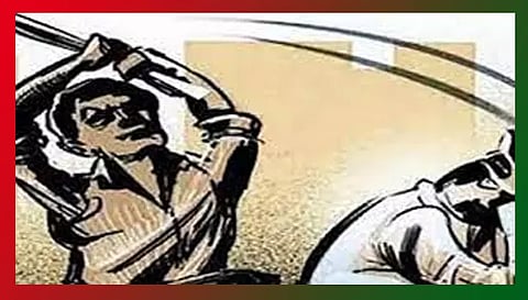 சேலம் கோரிேமட்டில் ரவுடி மண்டை உடைப்பு